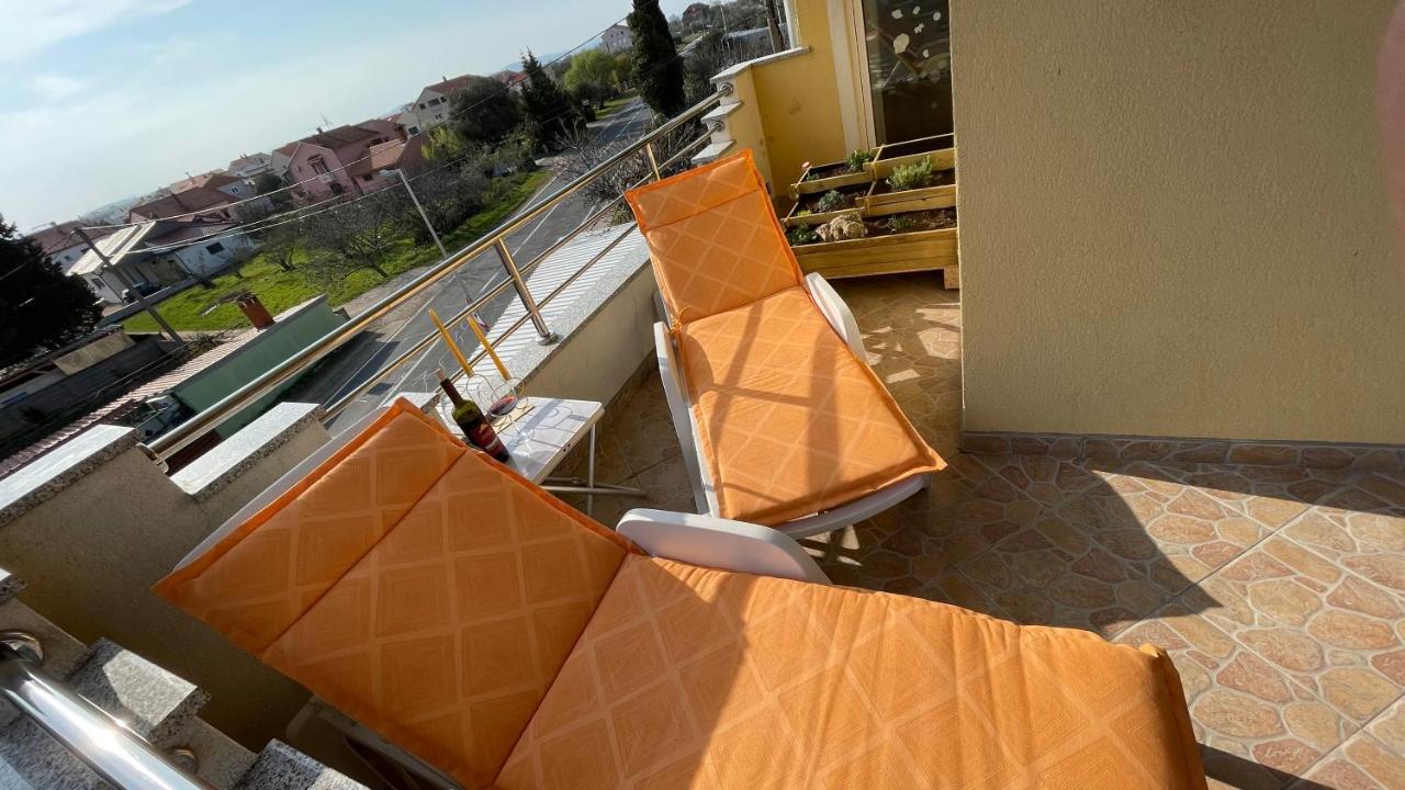 Apartments San Sukošan Exteriör bild